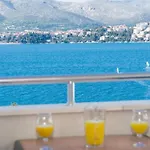 In Okrug Gornji With Sea View, Terrace, Air Conditioning, Wifi 5051-2 Apartman