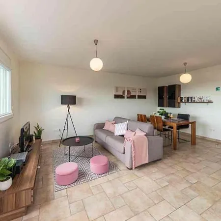 In Okrug Gornji With Sea View, Terrace, Air Conditioning, Wifi 5051-2 Apartmán